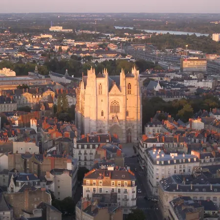 ベッド・アンド・ブレックファスト D'hotes - Acrifolia 3*