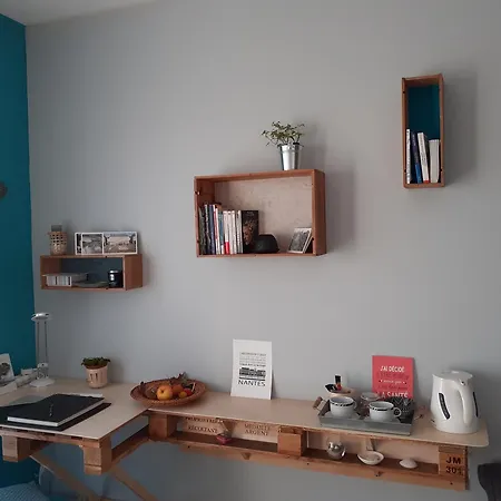 ベッド・アンド・ブレックファスト D'hotes - Acrifolia Aigrefeuille-sur-Maine