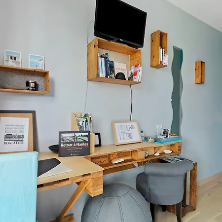 D'hotes - Acrifolia Bed & Breakfast Aigrefeuille-sur-Maine